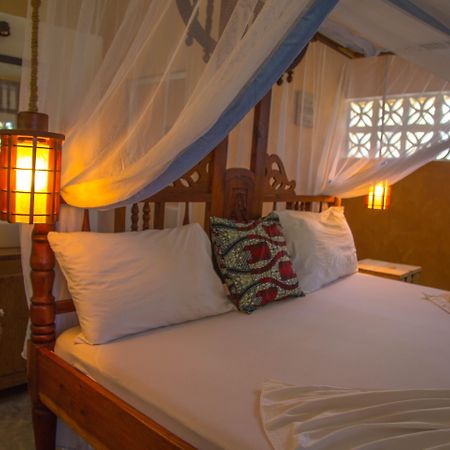 Mbuyuni Beach Village Jambiani  Luaran gambar